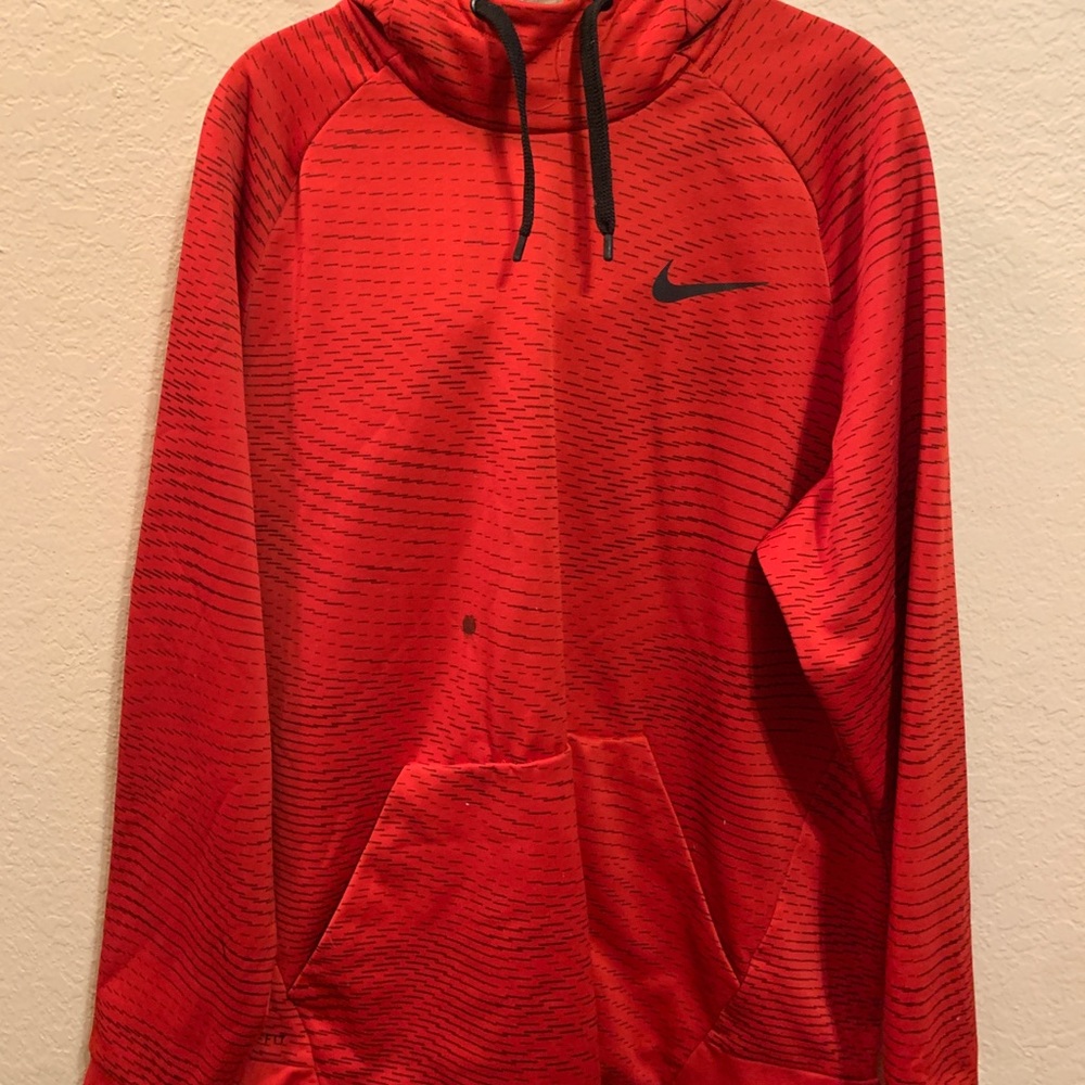 Men’s Nike dri fit hoodie size XL
